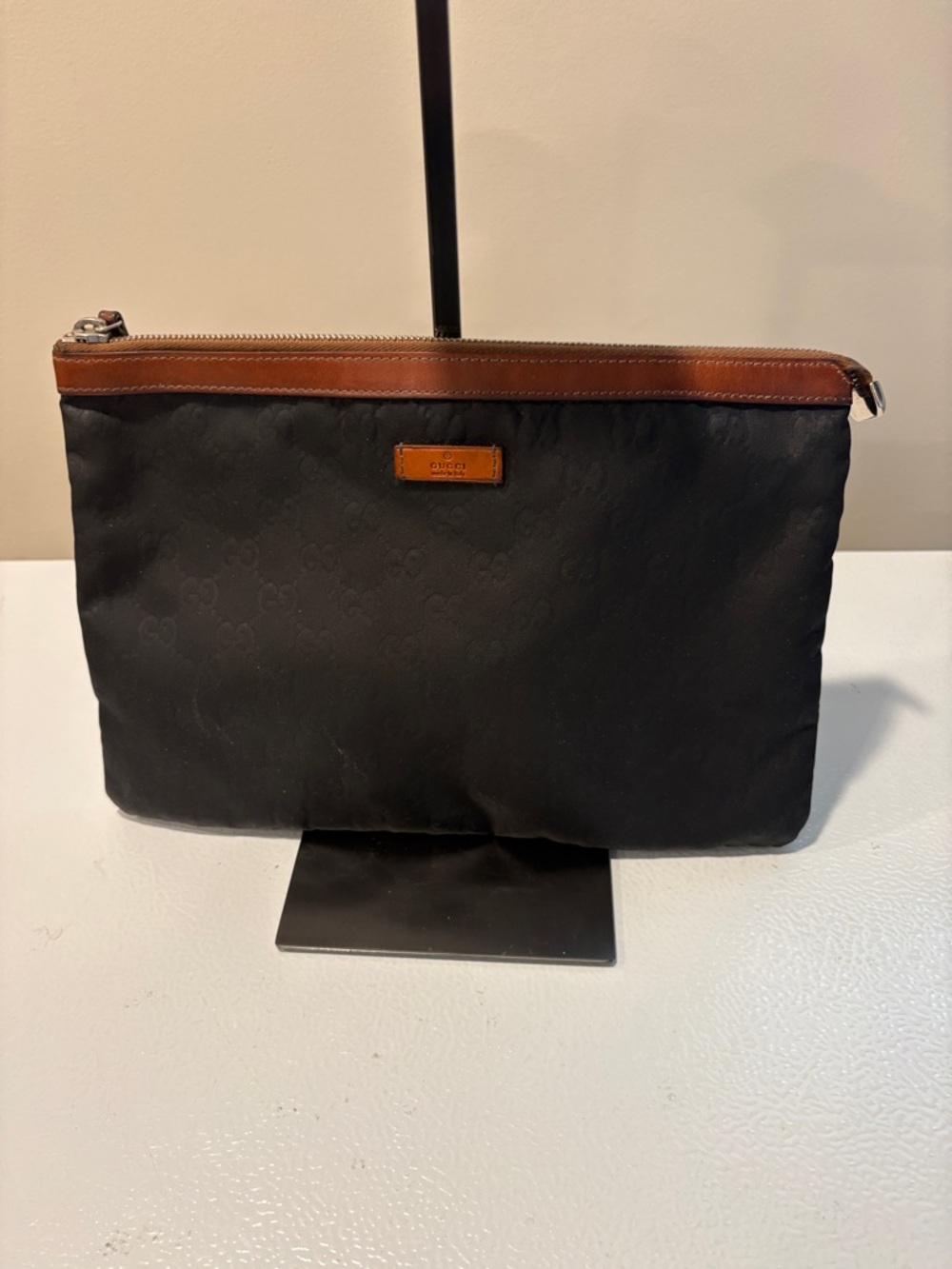 Pre- Owned Gucci Nylon Pouch with Brown Leather Trim